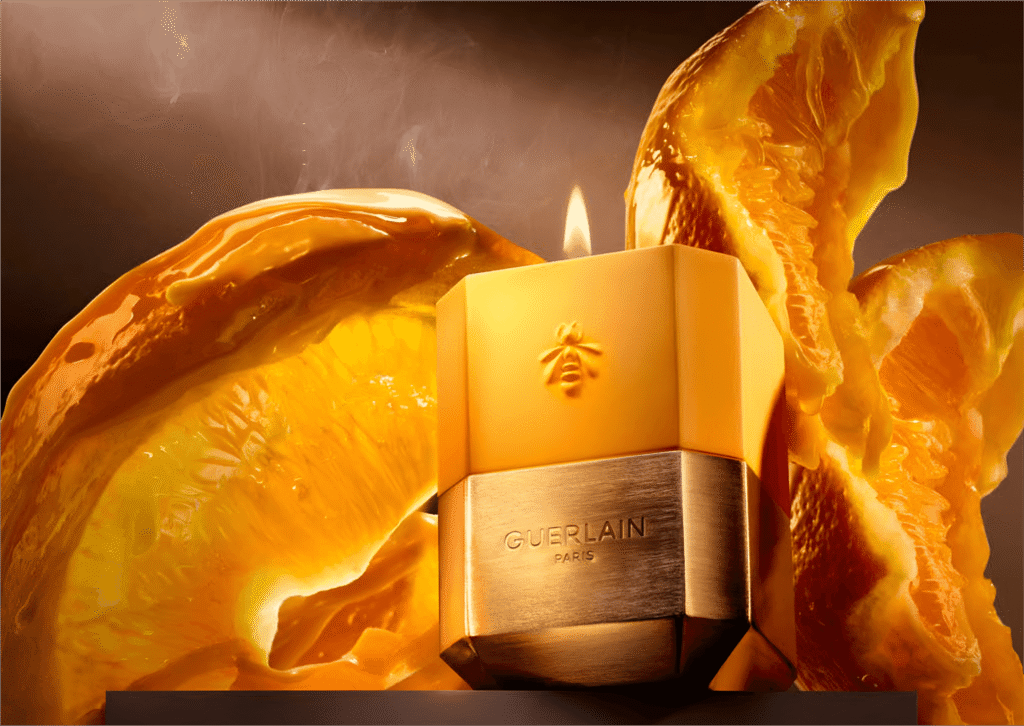 Vela amarilla con dorada con notas de Bergamota Fantástica 