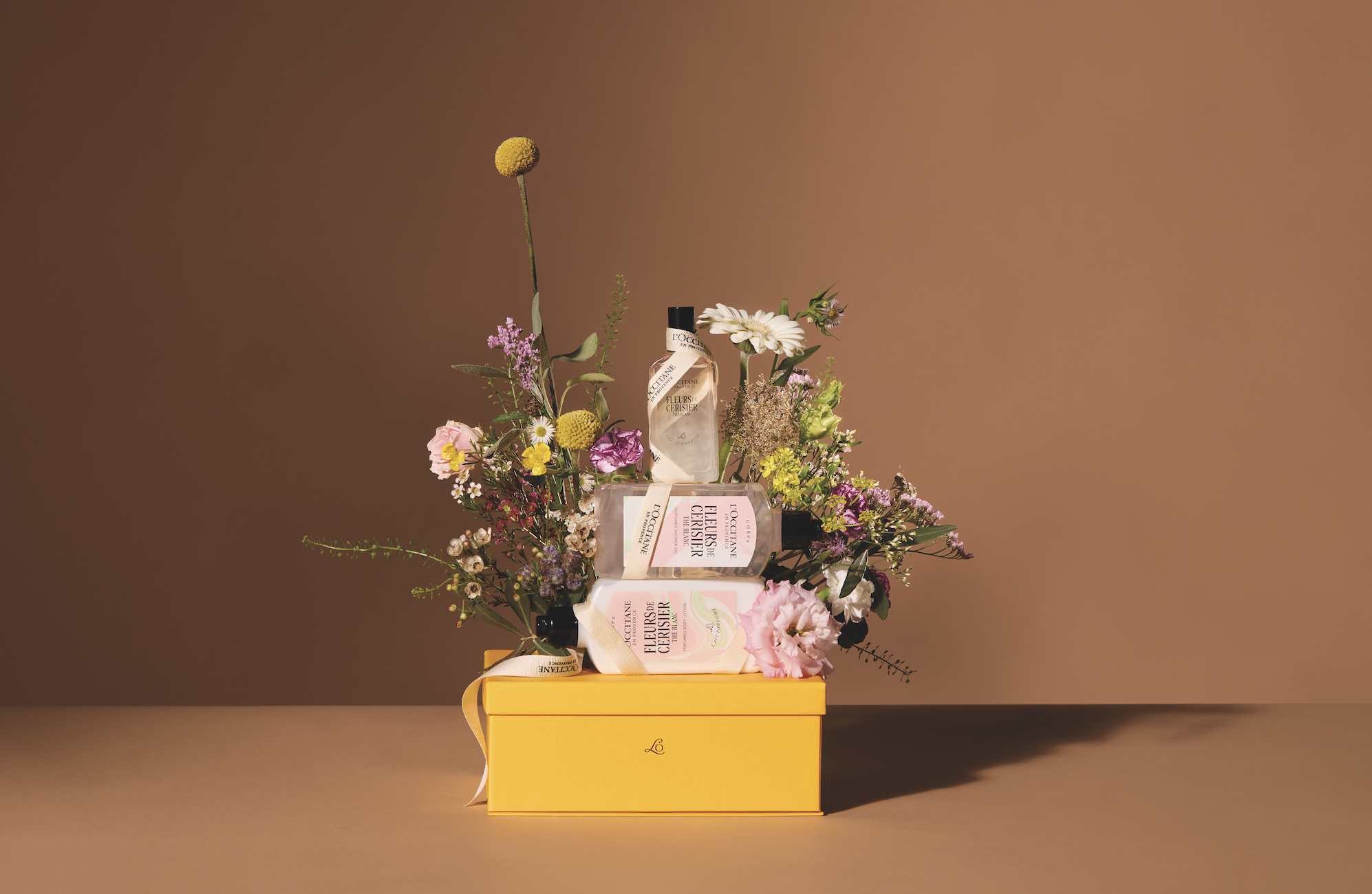 L’Occitane Fleurs de Cerisier & Thé Blanc: poesía en flor