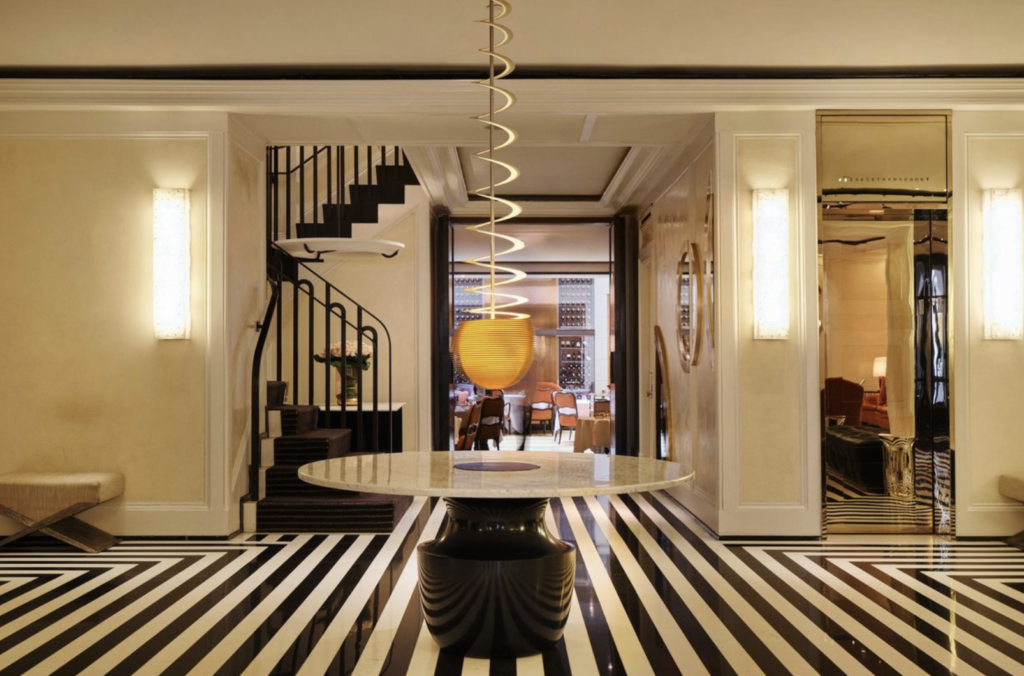 El icónico The Mark considerado en la lista de los 50 mejores hoteles del mundo abre sus puertas a un selecto grupo de aficionados al Futbol Soccer ofreciendo una experiencia única e irrepetible:  “The Mark World Cup Extravaganza