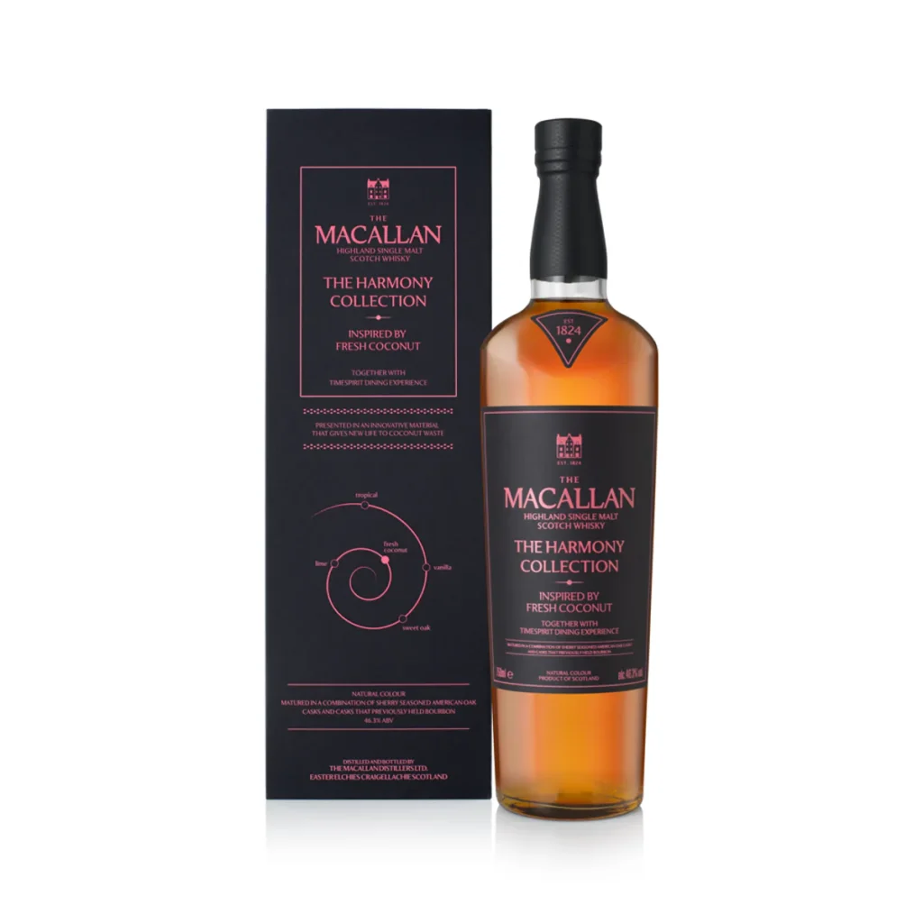1. Botella de The Macallan Harmony Collection Inspired by Fresh Coconut con su estuche negro de fibra de coco